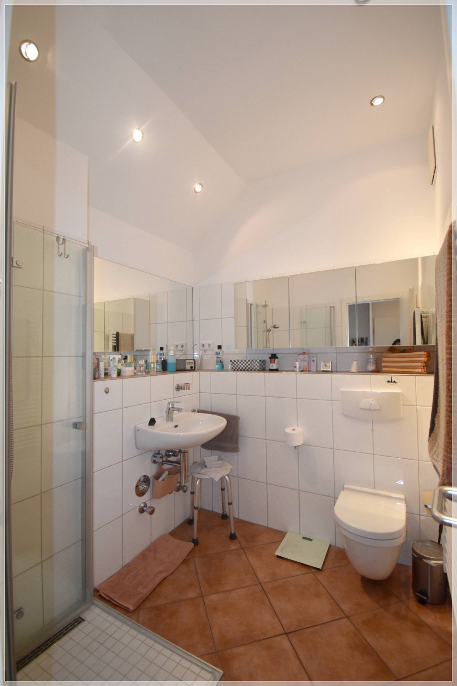uE Duschbad untere Etage Maisonettewohnung Ratingen