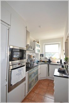 uE  K�che halboffen mit Theke TOP-Lage in Ratingen-Mitte: Hausalternative auf Neubauniveau