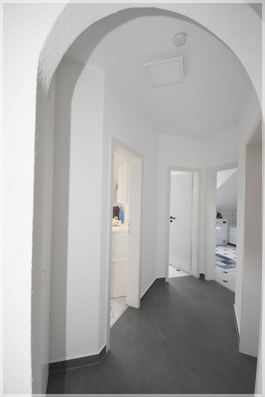Flur (2) Etagenwohnung Ratingen