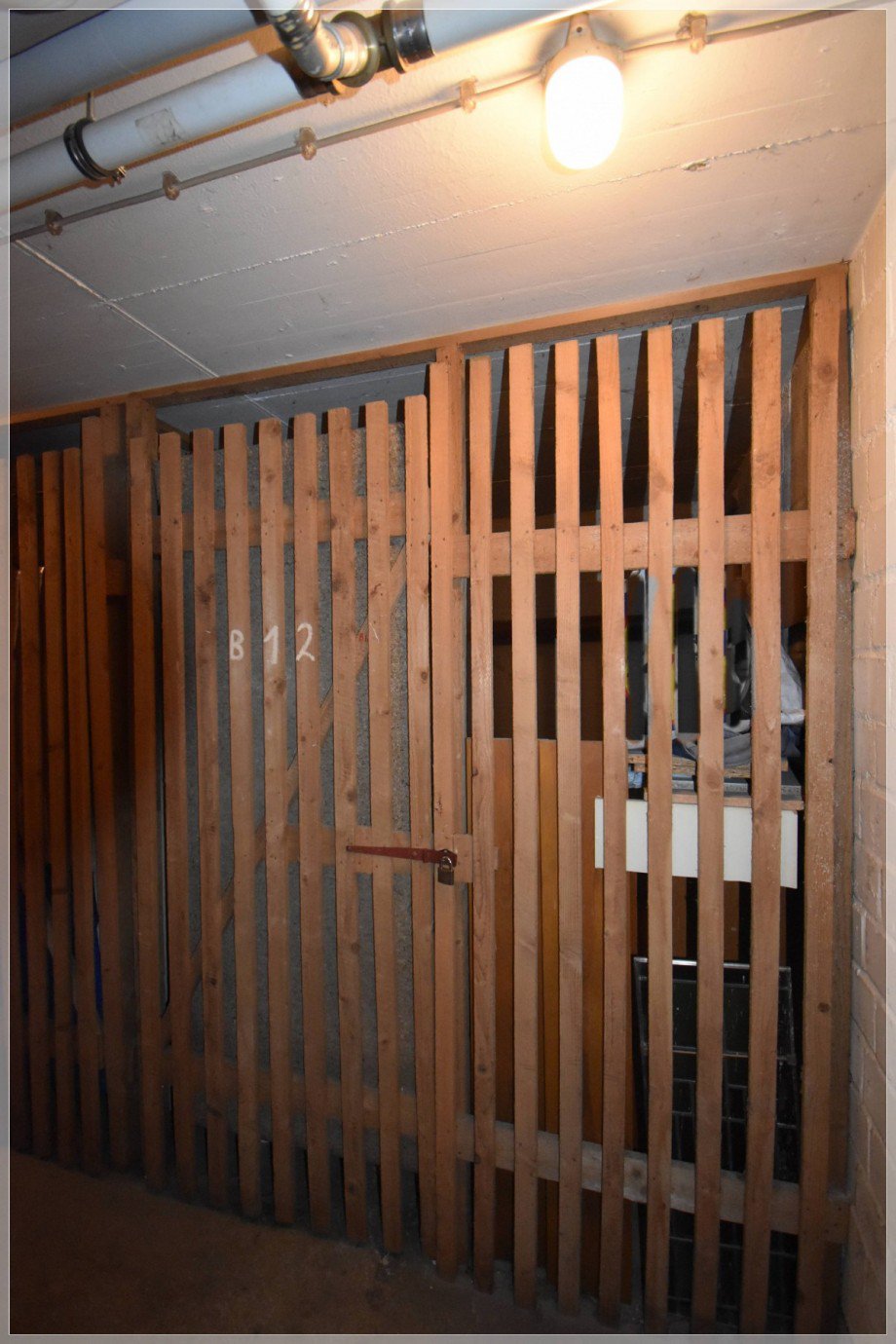 Kellerabstellraum Etagenwohnung D�sseldorf