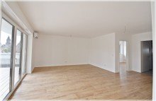 Wohnbereich (1) Penthouse Erstbezug Barrierefrei herrliche Dachterrasse ruhige Lage