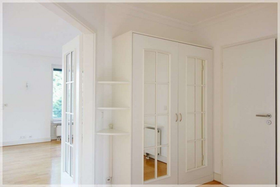 Eingangsdiele Etagenwohnung D�sseldorf Heerdt