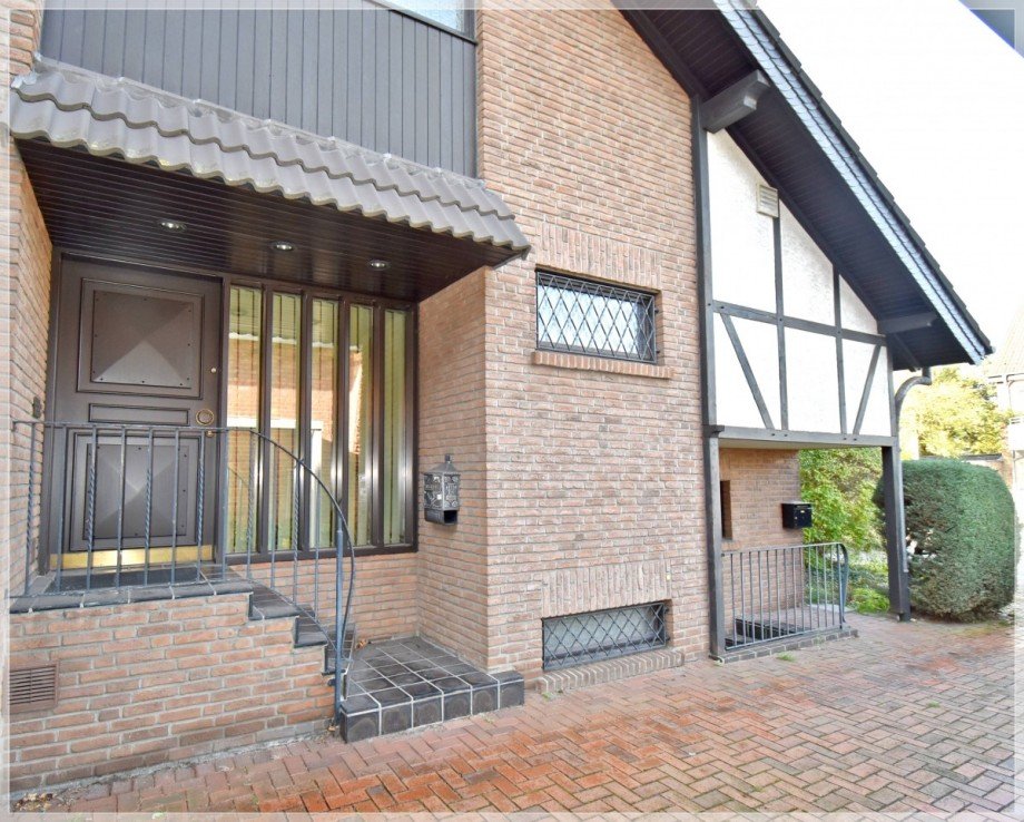 Hauseing�nge Einfamilienhaus Ratingen