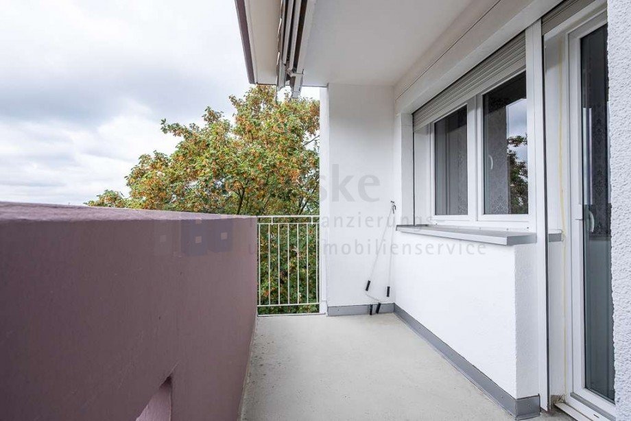 Loggia mit Markise Etagenwohnung Ratingen