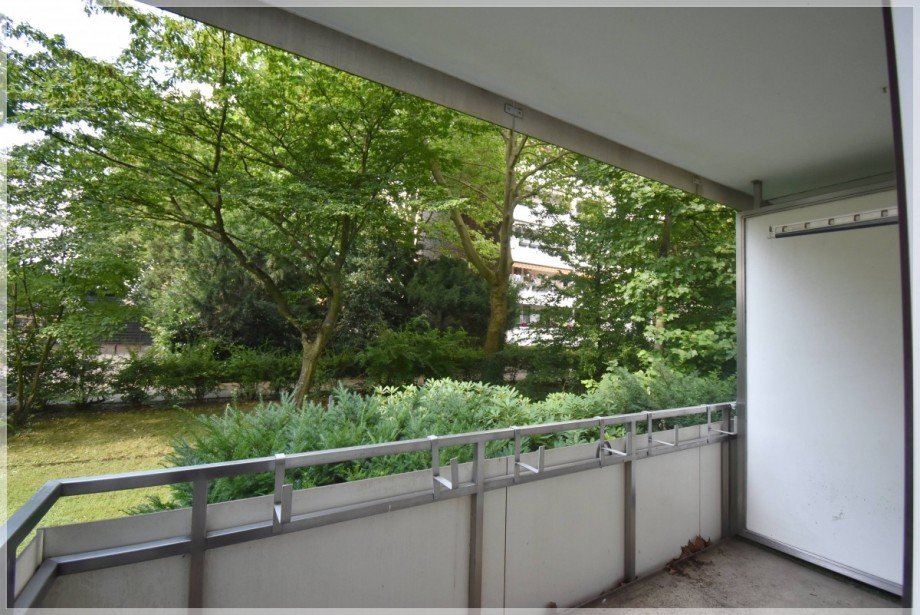 Balkon (3) Etagenwohnung Ratingen