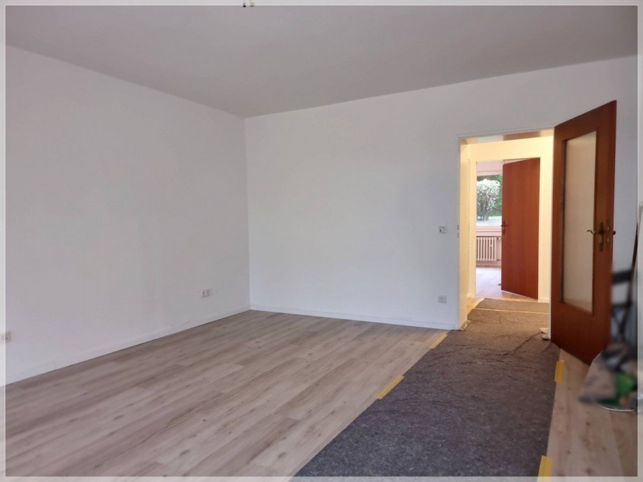 Wohnzimmer (2) Terrassenwohnung D�sseldorf