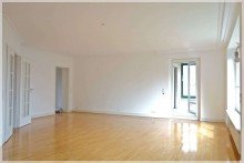 Wohn-Esszimmer 3-Zimmer-Wohnung in gehobener Nachbarschaft des Rheins - Natur und Behaglichkeit garantiert
