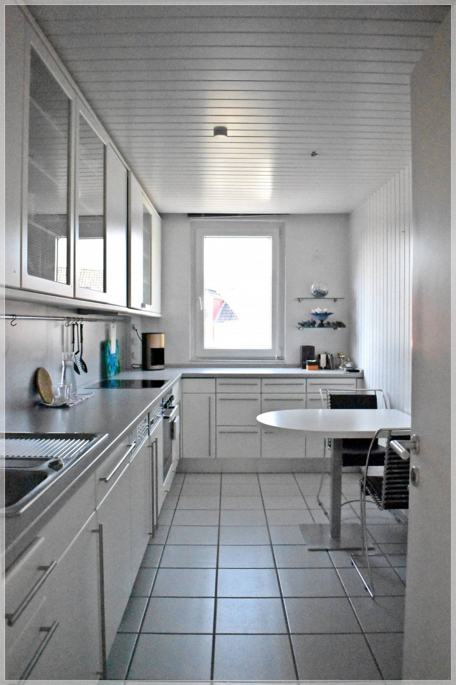 Wohnk�che mit Mobiliar Dachgeschosswohnung Ratingen