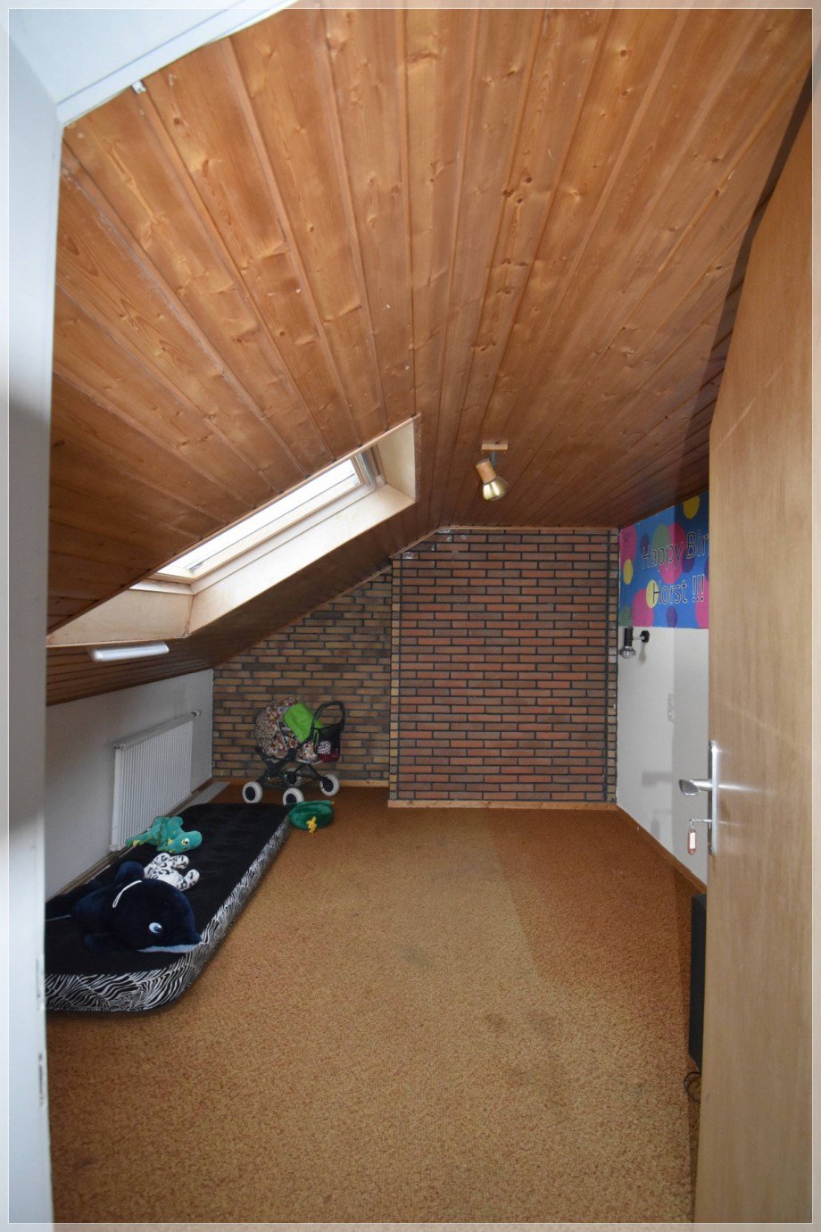Zimmer 1 DG Reihenmittelhaus Ratingen