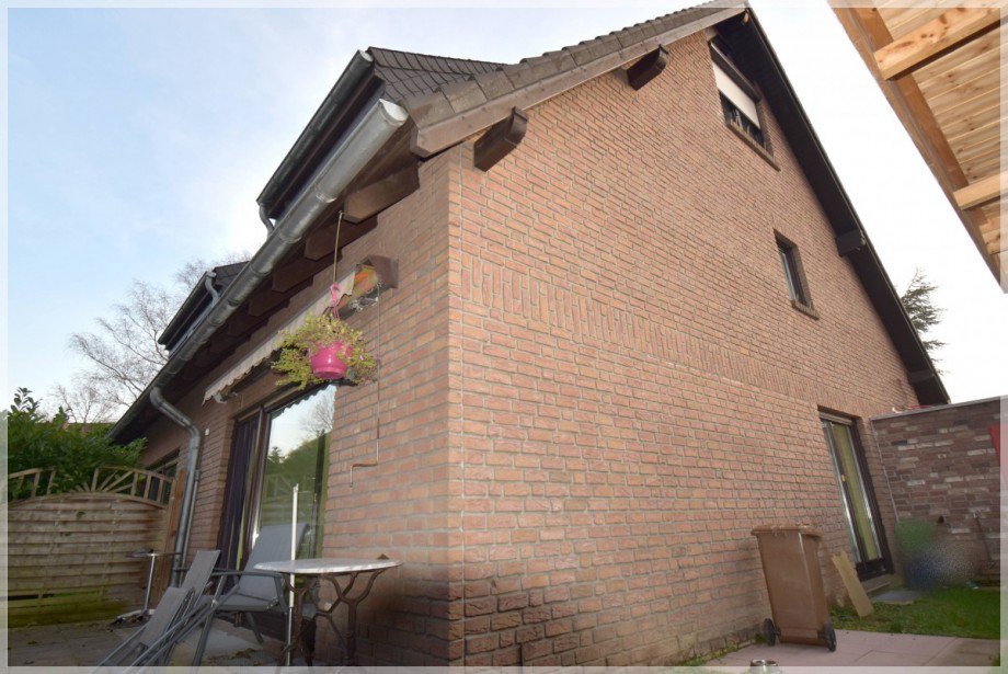 Ansicht.JPG Doppelhaush�lfte Ratingen