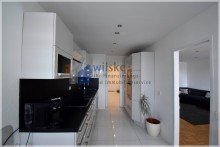K�che (2) Modernisierte 3- Zi.-Wohnung mit S�d-Ost-Loggia in zentraler Lage von Ratingen Ost