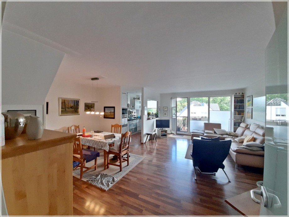 untere Etage Wohn-Esszimmer Maisonettewohnung Ratingen