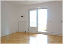 Schlafzimmer 3-Zimmer-Wohnung in gehobener Nachbarschaft des Rheins - Natur und Behaglichkeit garantiert
