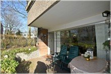 Logia-Terrasse Frischrenovierte Terrassenwohnung in Souterrainlage - f�r jedes Alter geeignet