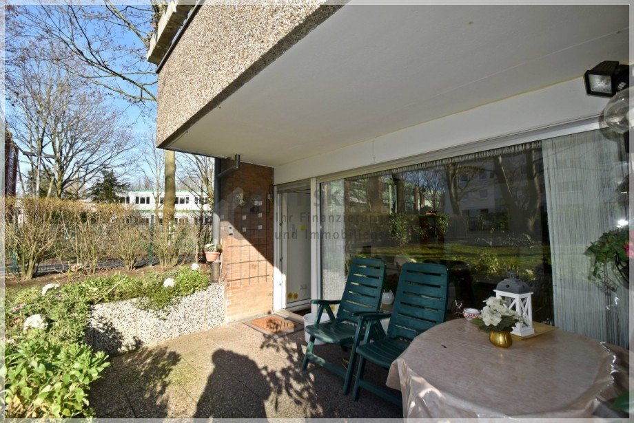 Logia-Terrasse Terrassenwohnung D�sseldorf