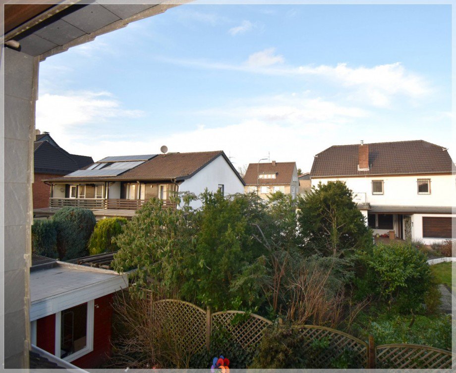 Blick Garten.JPG Doppelhaush�lfte Ratingen