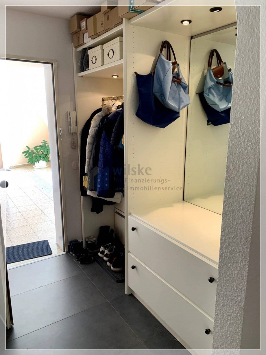 Garderobe Etagenwohnung Ratingen