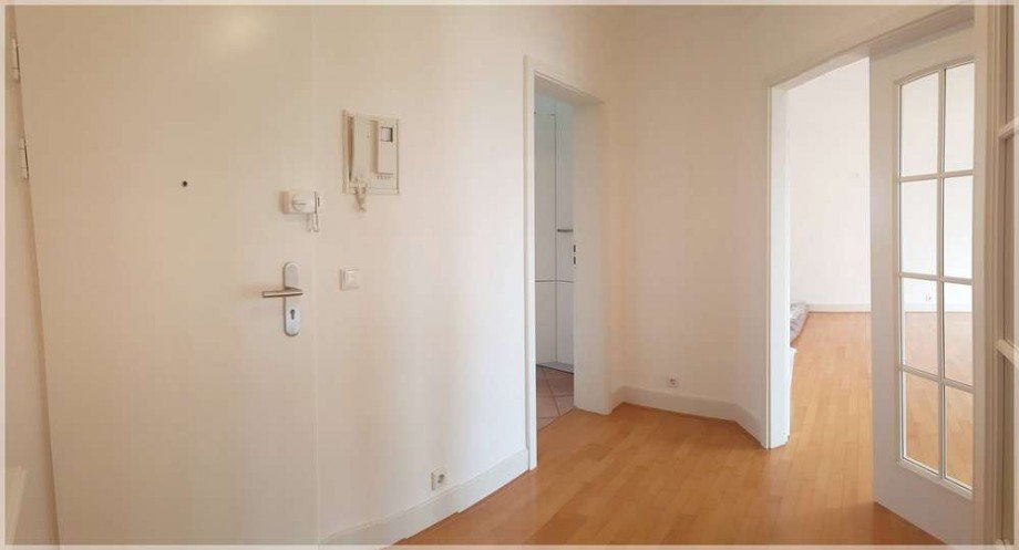 Entree Etagenwohnung D�sseldorf Heerdt
